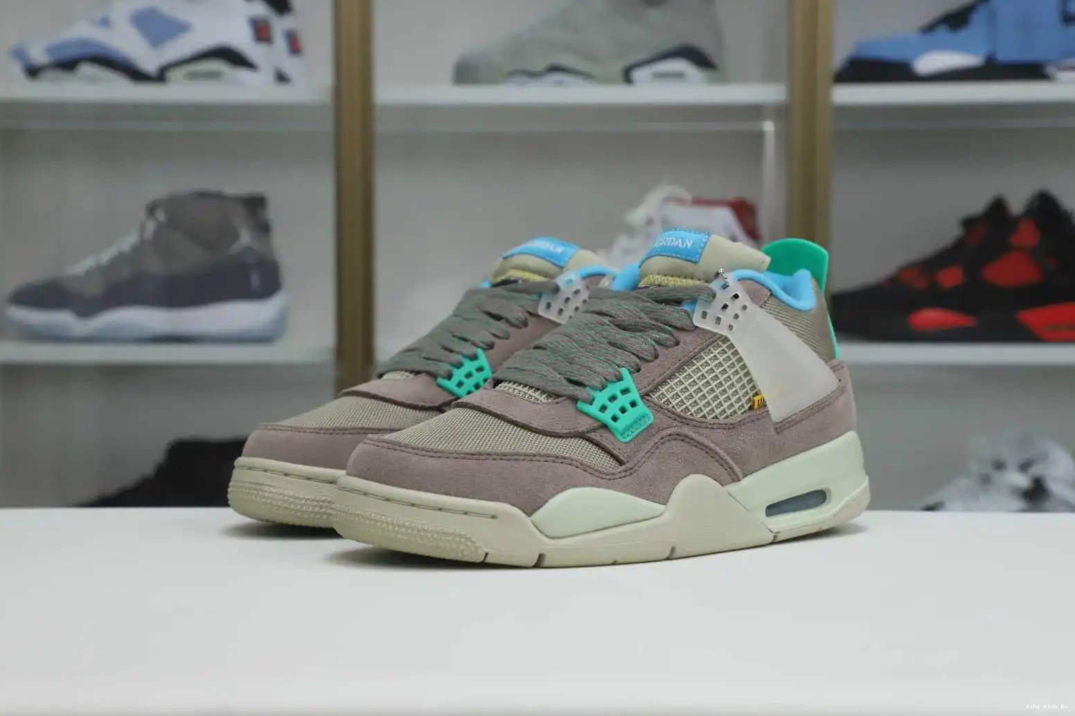 UNION RETRO 'TAUPE LA Kimikick AIR JORDAN HAZE' 4 X 0725